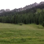 Lavaredo Otel