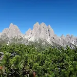 Otel Lavaredo 3*