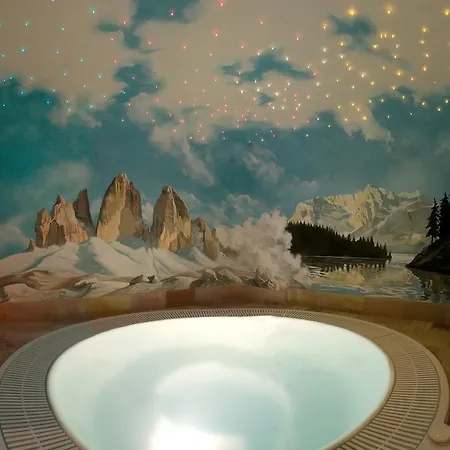 ラヴァレード ホテル