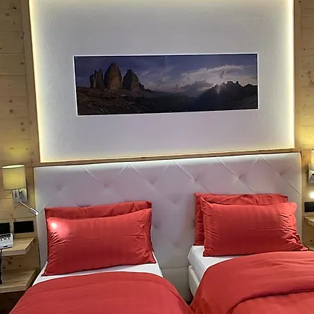 מלון Lavaredo