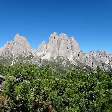 Ξενοδοχείο Lavaredo 3*