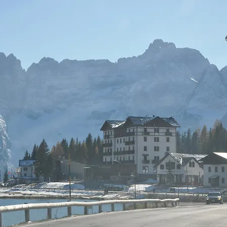 Hotel Lavaredo Misurina