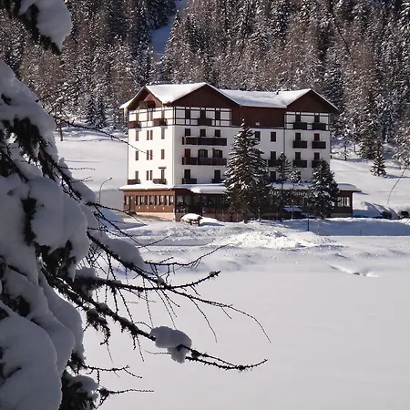 Lavaredo Szálloda Misurina